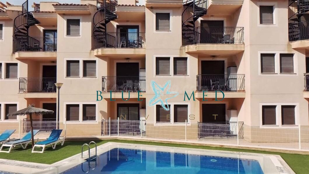 apartamentos turísticos, dos dormitorios con aparcamiento - foto 4