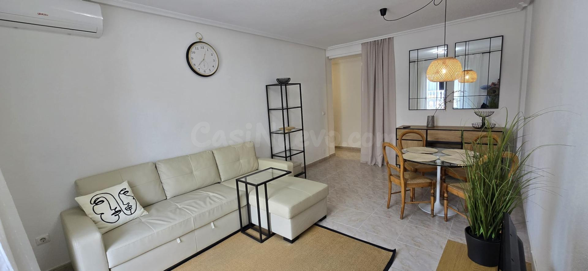 Luminoso apartamento con terraza a 300 m de la Playa del Cur - foto 4