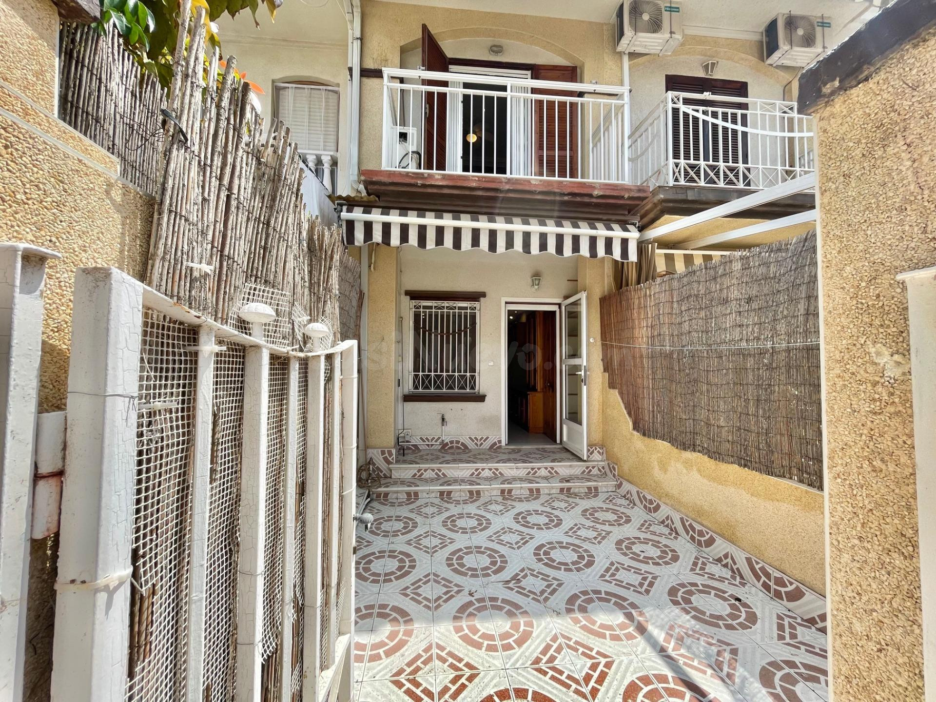 Dúplex acogedor de un dormitorio en Gran Playa