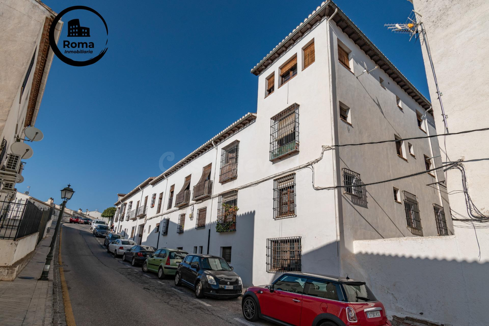 Apartamento amplio situado en casa corrala rehabilitada