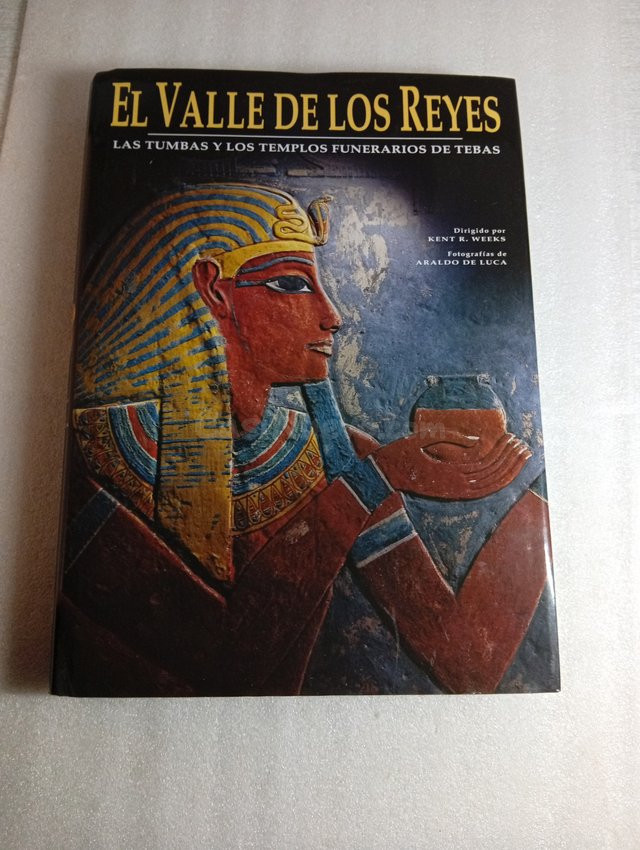 EL VALLE DE LOS REYES: Tumbas y Templos Funerarios