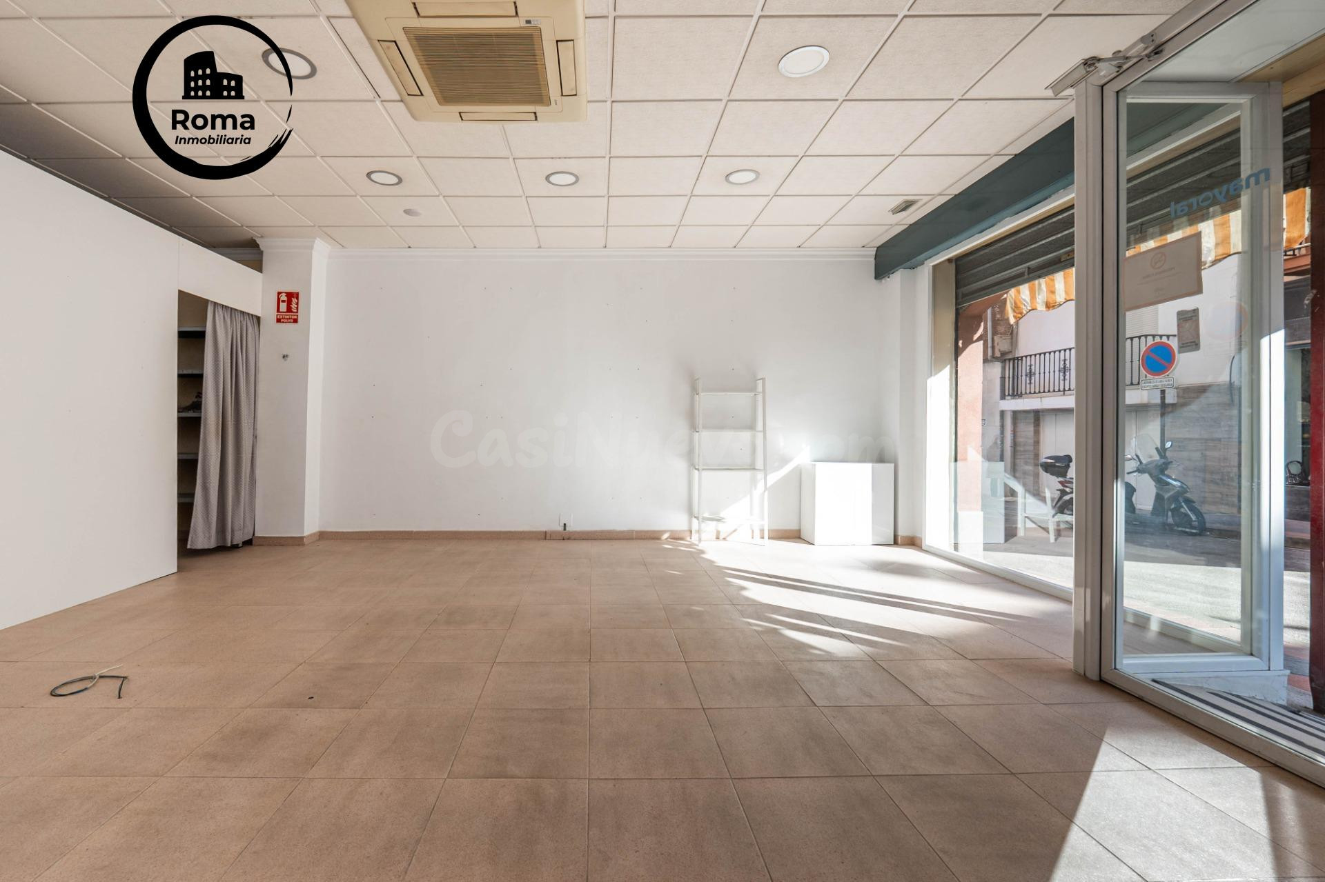 SE VENDE LOCAL COMERCIAL EN EL CENTRO DE ARMILLA (JUNTO AL A - foto 3