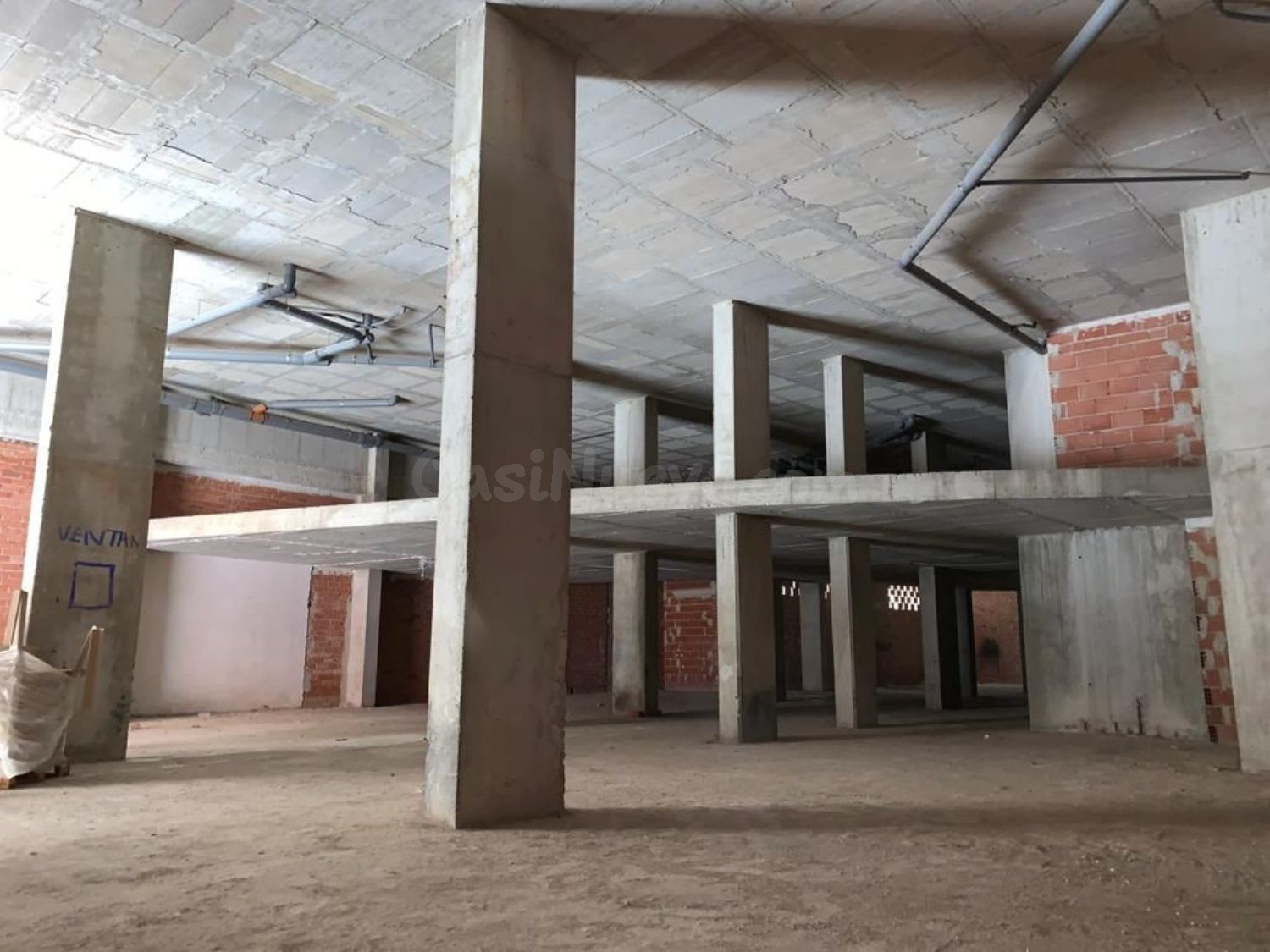 Local comercial 945m² en alquiler - Centro - foto 4