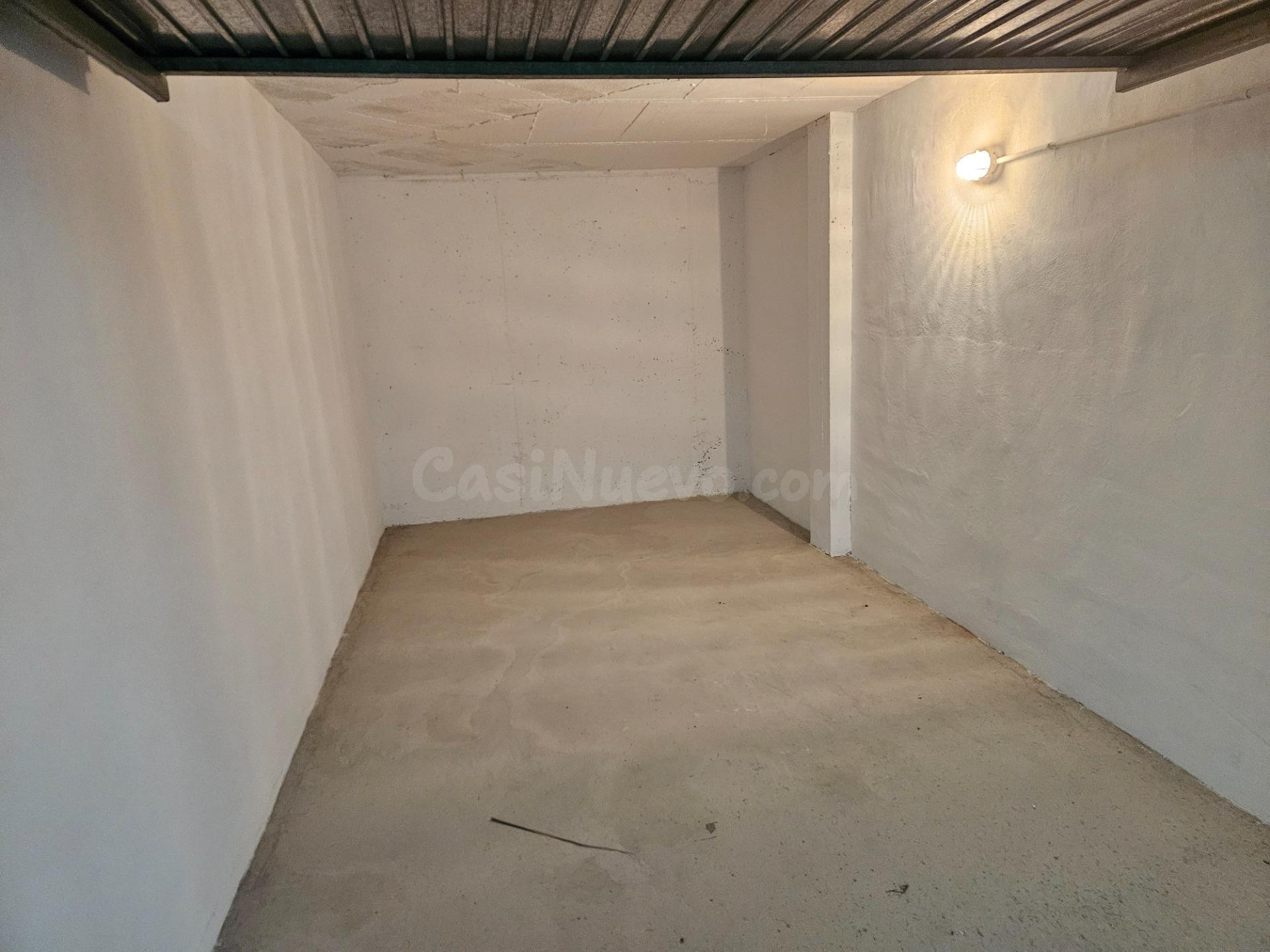Plaza de garaje situada en la urbanización Miradores del Pue - foto 3