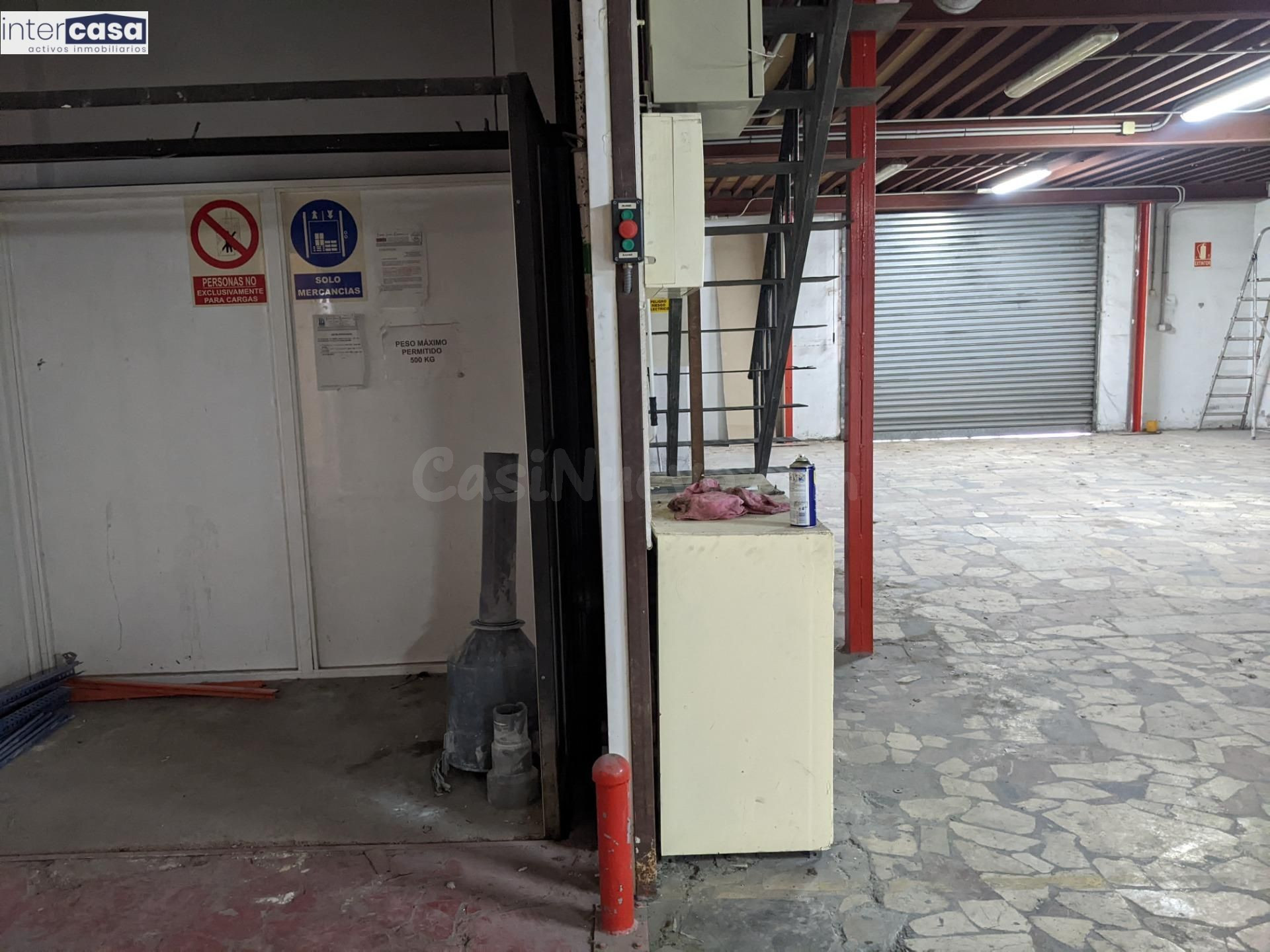 Local comercial 900m² en alquiler - La Florida - foto 4