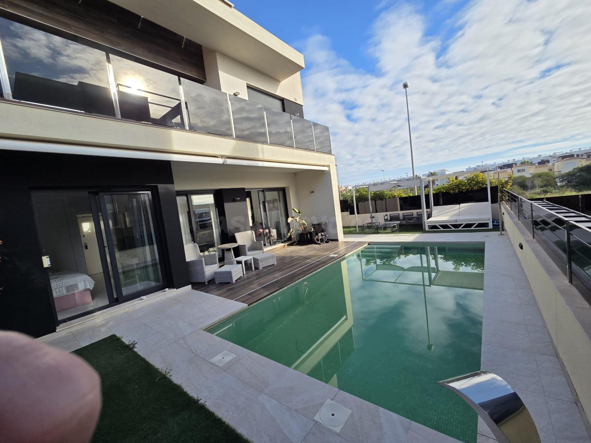 Villa 4 habitaciones 285m² en venta - Lomas de Cabo Roig - foto 2