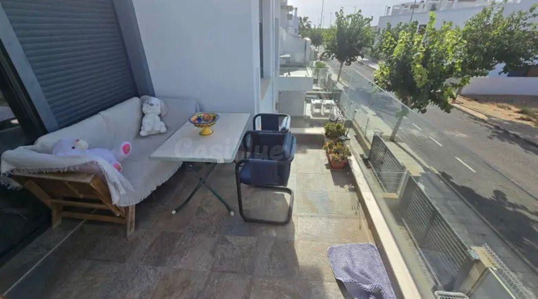 Bungalow 2 habitaciones 85m² en venta - Zona Pueblo - foto 2