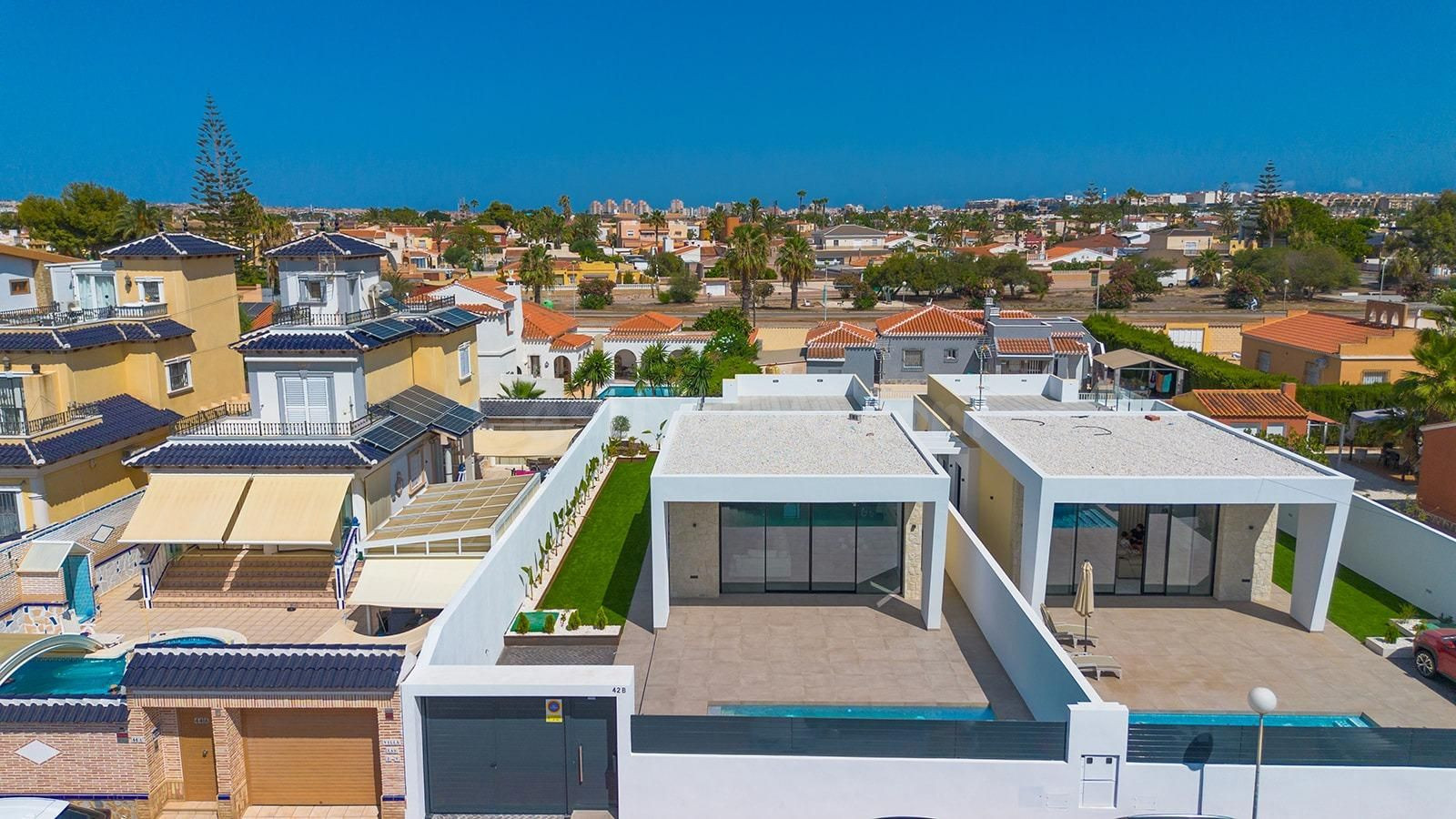 Villas de lujo con vista al mar en LOS BALCONES!!! - foto 3