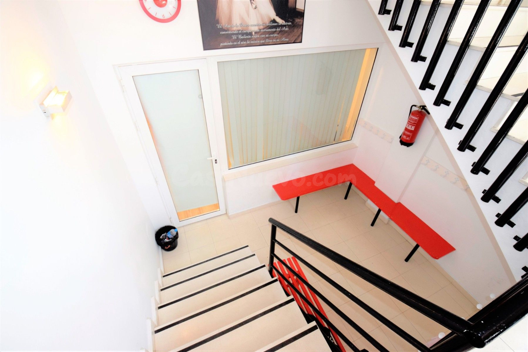 Local comercial 110m² en venta - Pueblo - foto 4