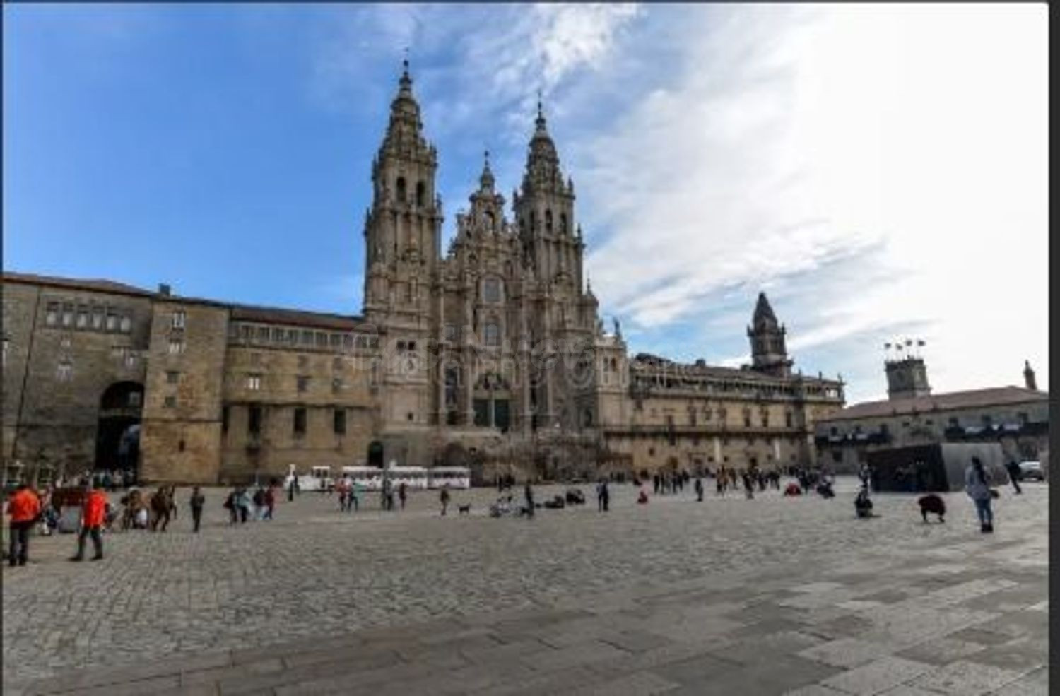 Local comercial 160m² en venta - Ensanche - foto 4