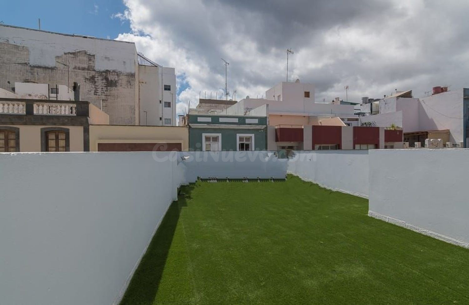Edificio en la zona de Triana, calle Constantino. - foto 5
