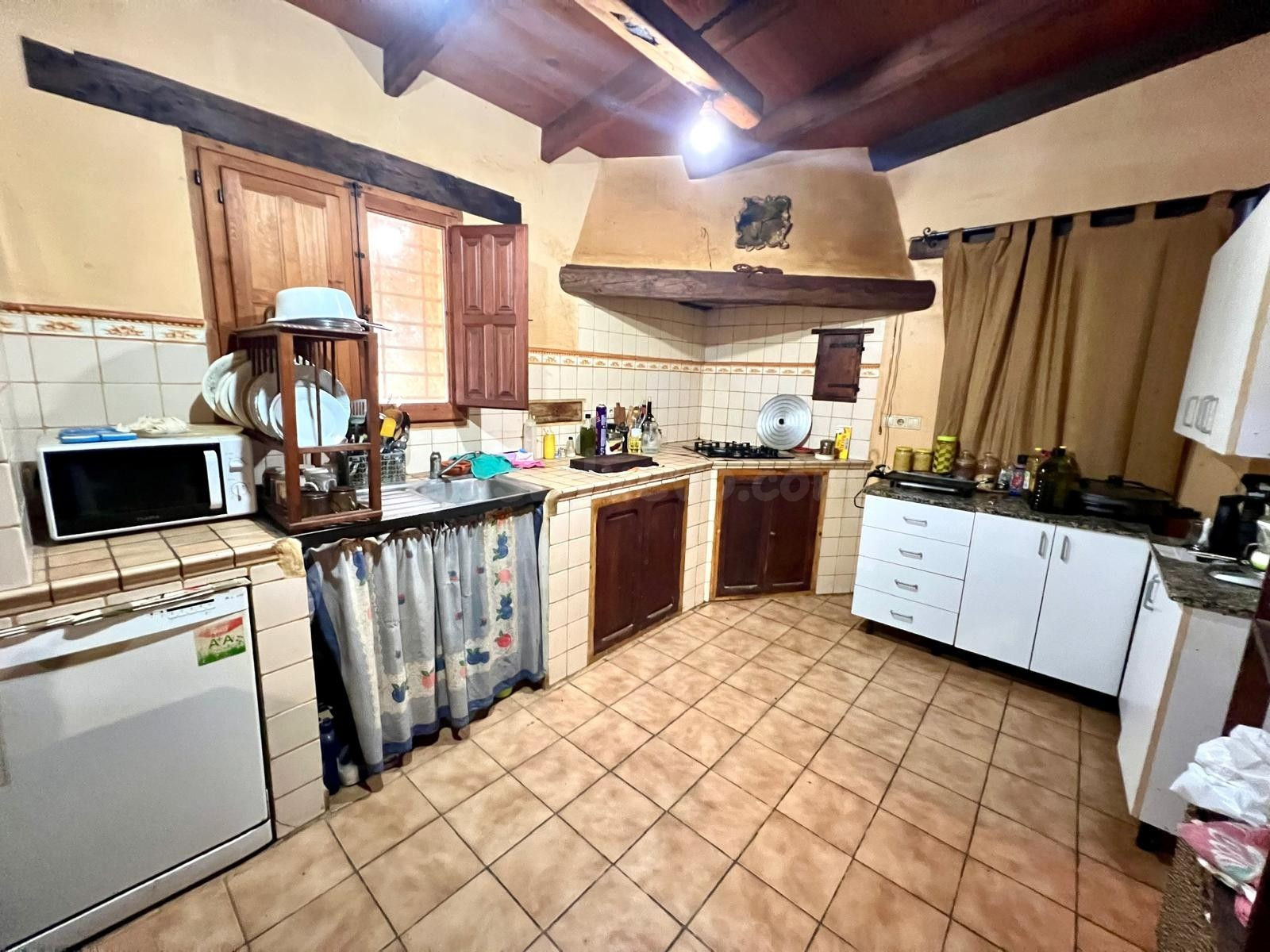 Casa de campo 4 habitaciones 150m² en venta - Comunidad vale - foto 3