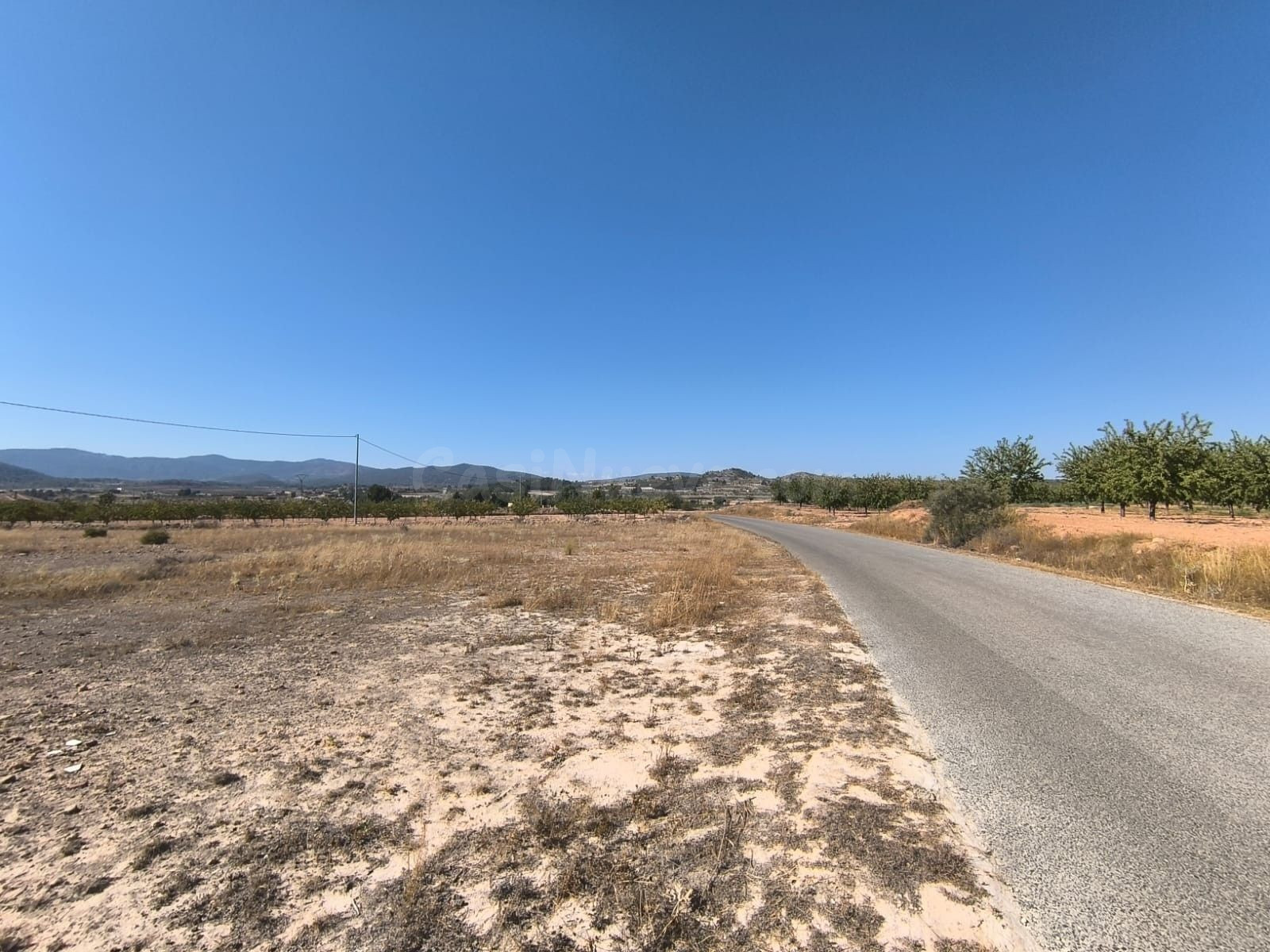 Parcela en venta con acceso asfaltado y permiso de obra - Pi - foto 3