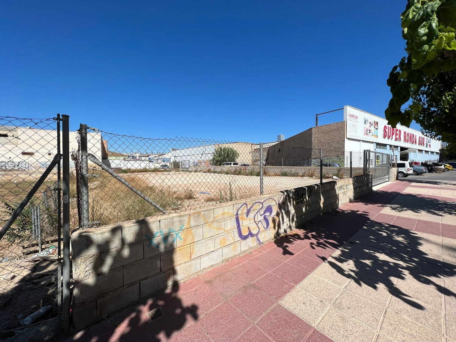 Parcela 700m² en venta - Santiago el Mayor - foto 3