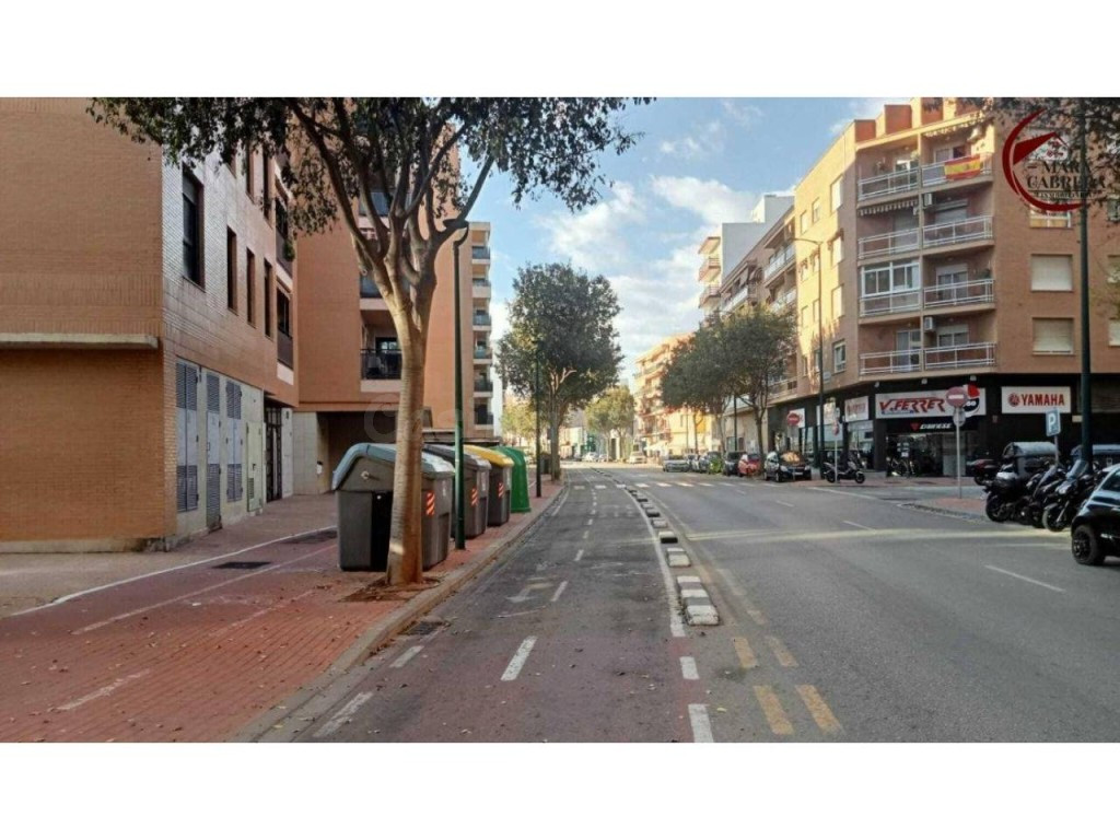 Local comercial en Venta en Gandia Valencia - foto 4
