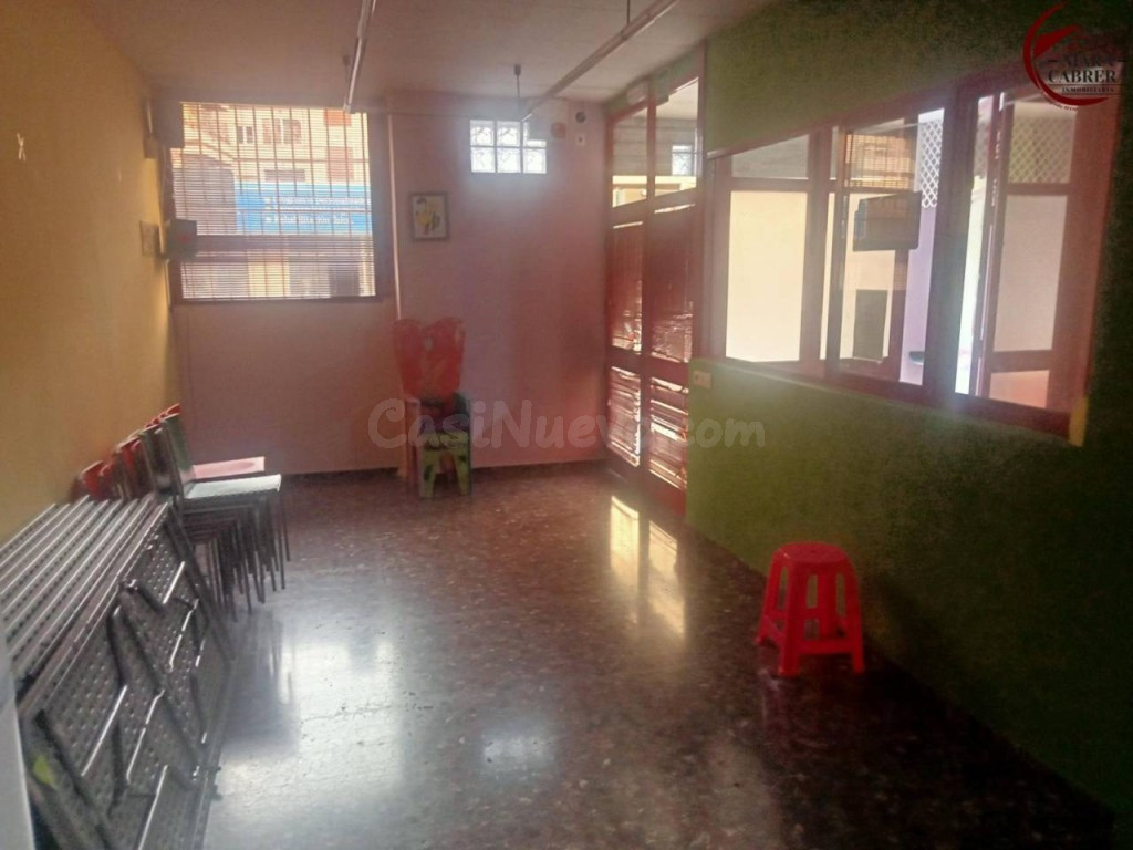 Local comercial en Venta en Gandia Valencia - foto 2