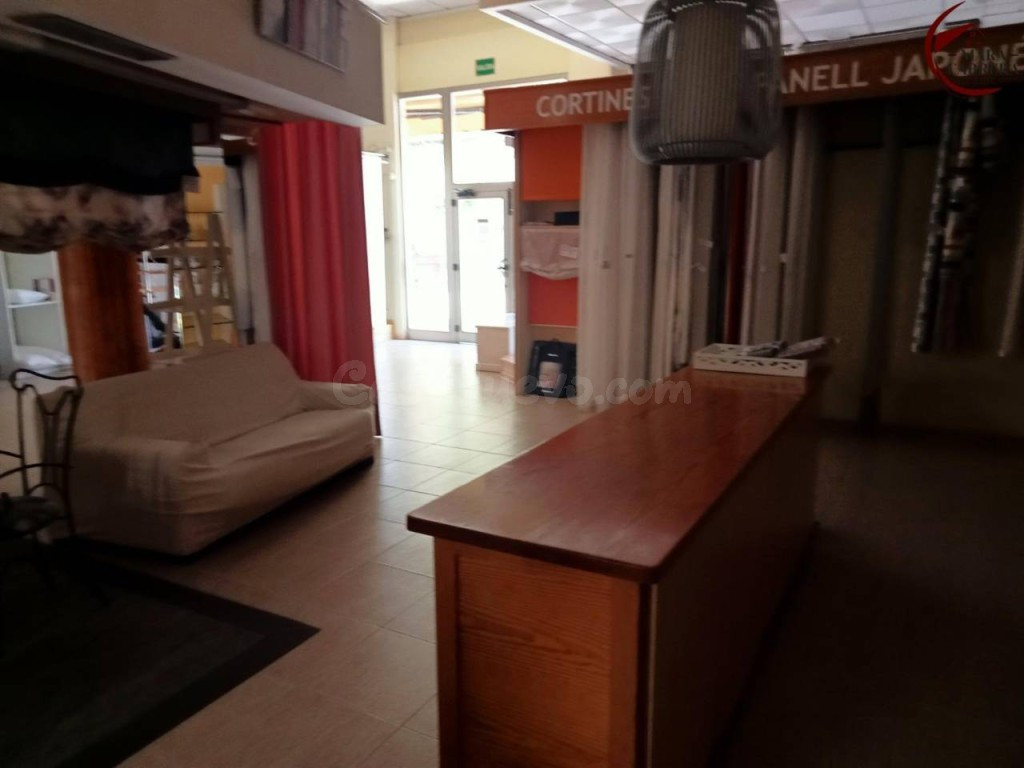 Local comercial en Alquiler en Gandia Valencia - foto 4