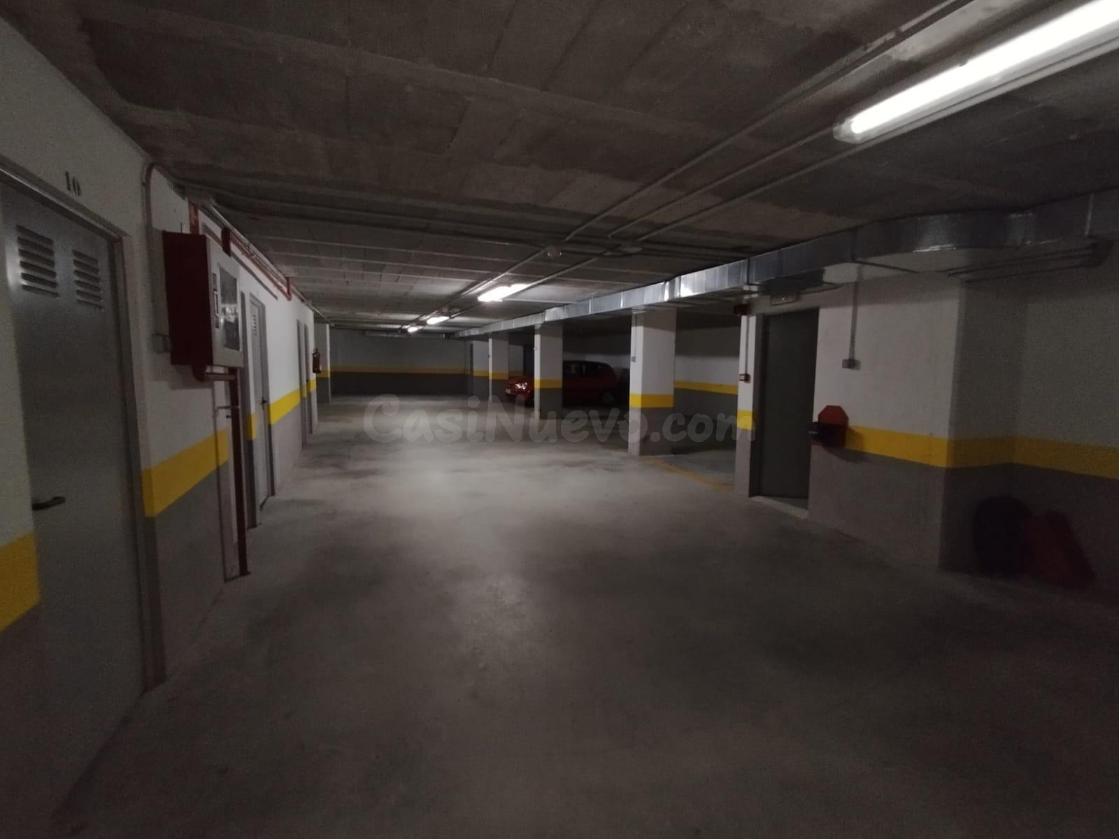 Garaje 31m² en venta - Avda. de Castrelos - foto 2