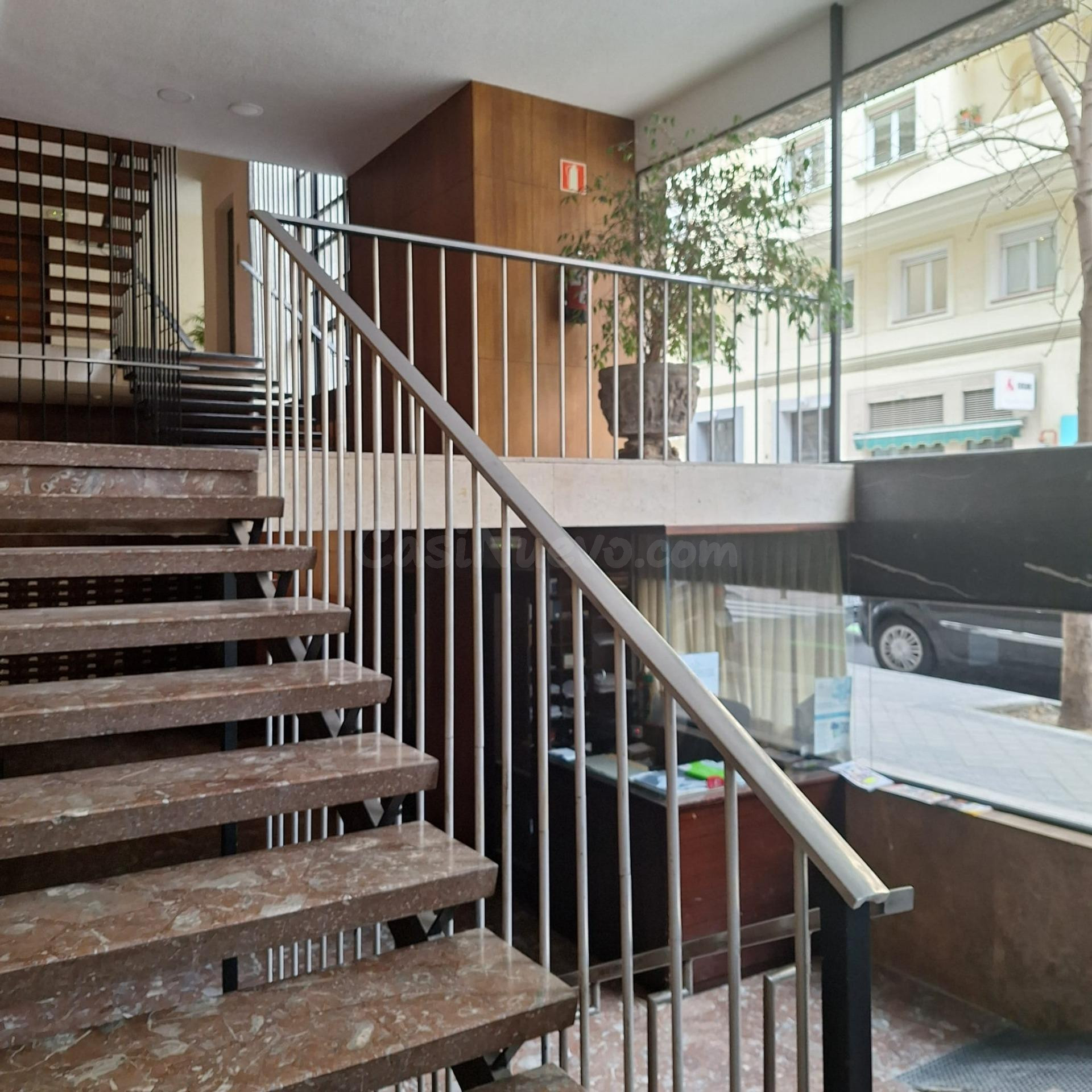Oficina 3 habitaciones 37m² en alquiler - Metro bilbao - foto 5