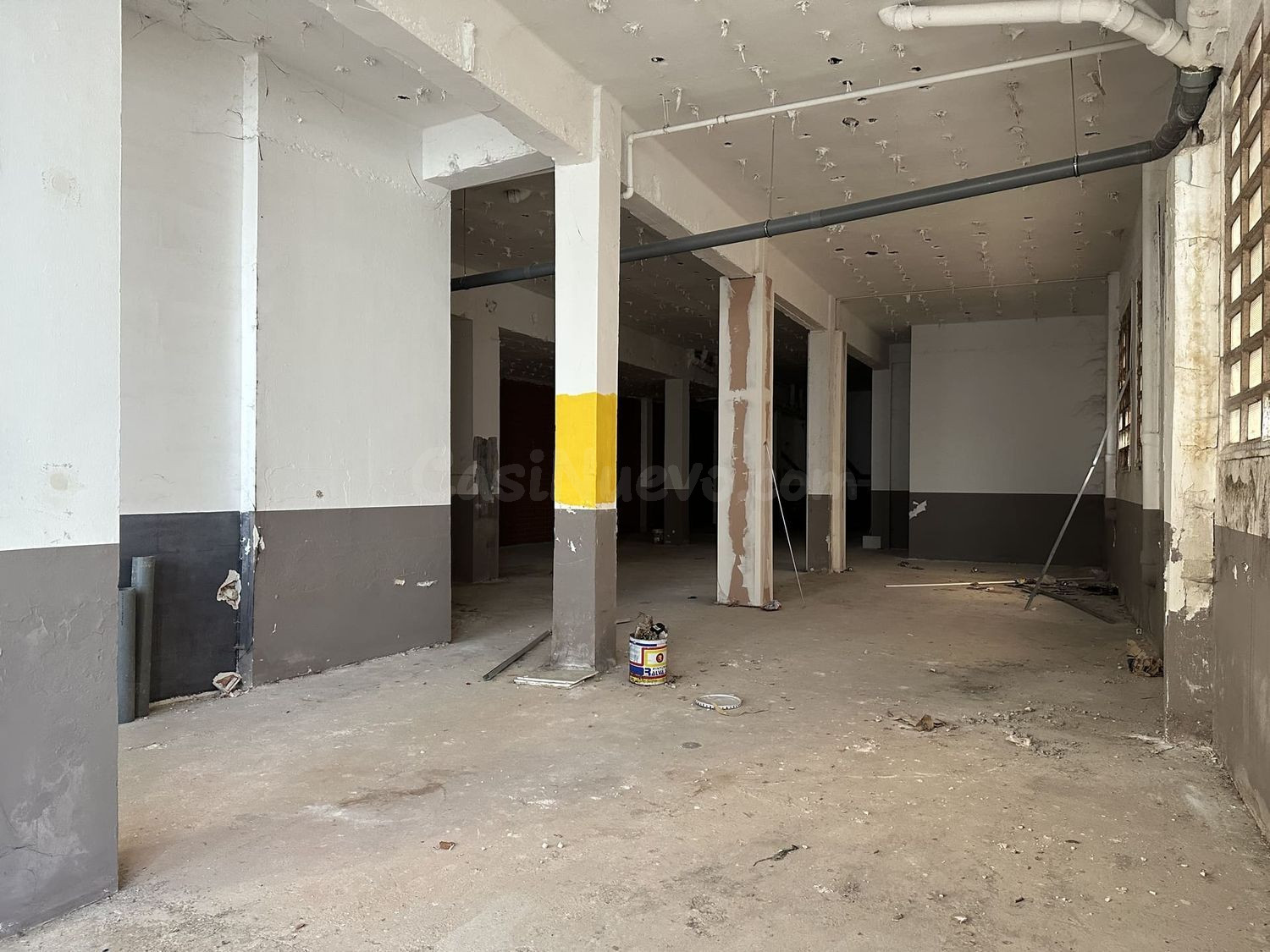 Local comercial 330m² en alquiler - Delicias - foto 2