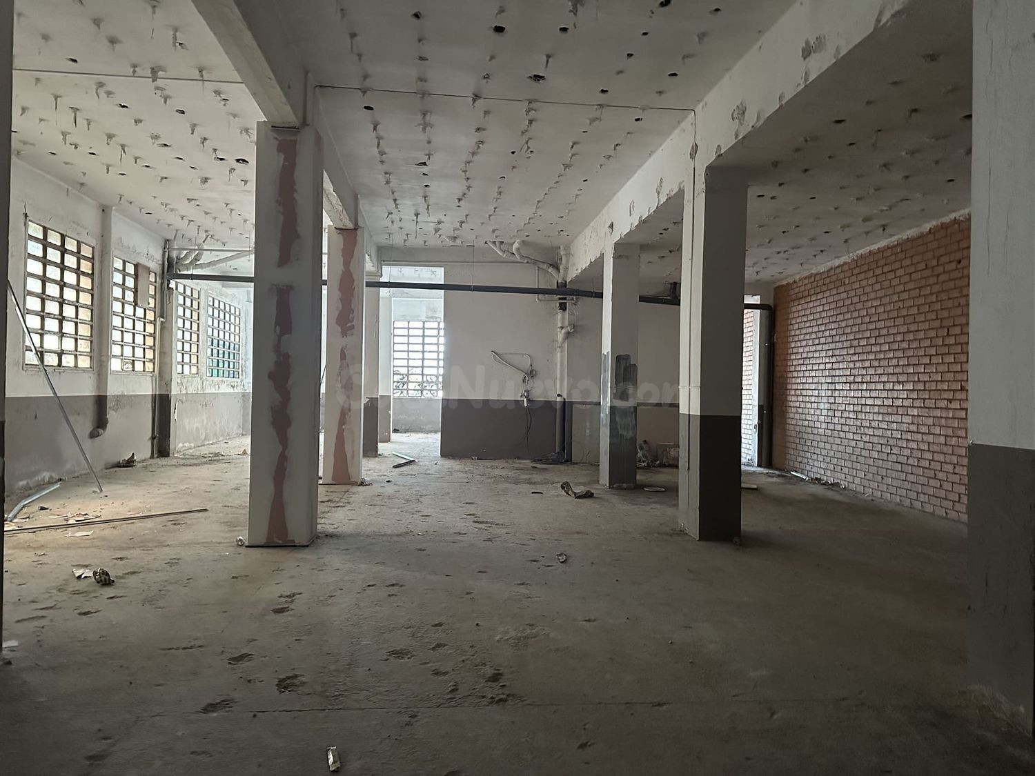 Local comercial 330m² en alquiler - Delicias - foto 4