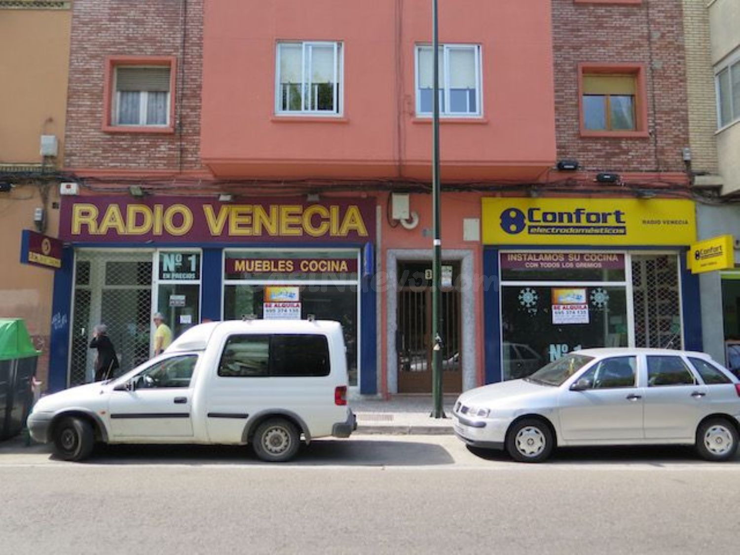 Local comercial 176m² en alquiler - Torrero
