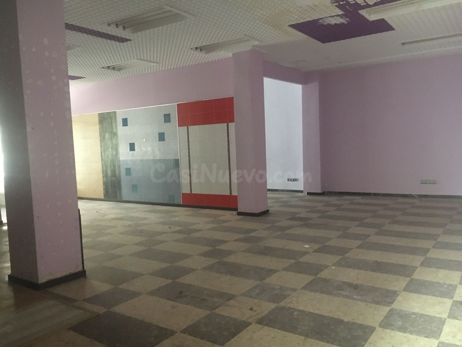 Local comercial 175m² en venta - Arrabal - foto 4