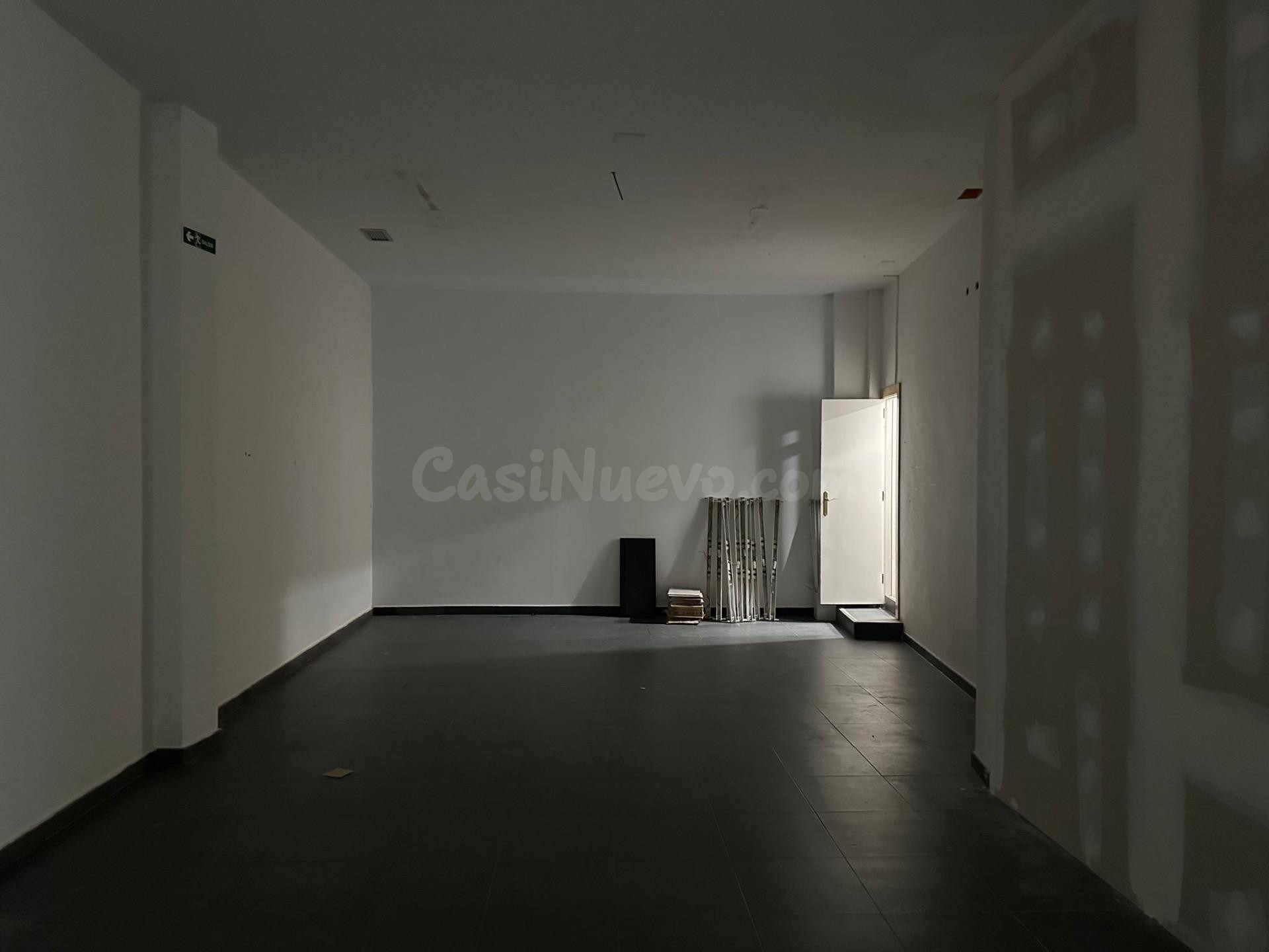 Local comercial 90m² en alquiler - Torrero - foto 5