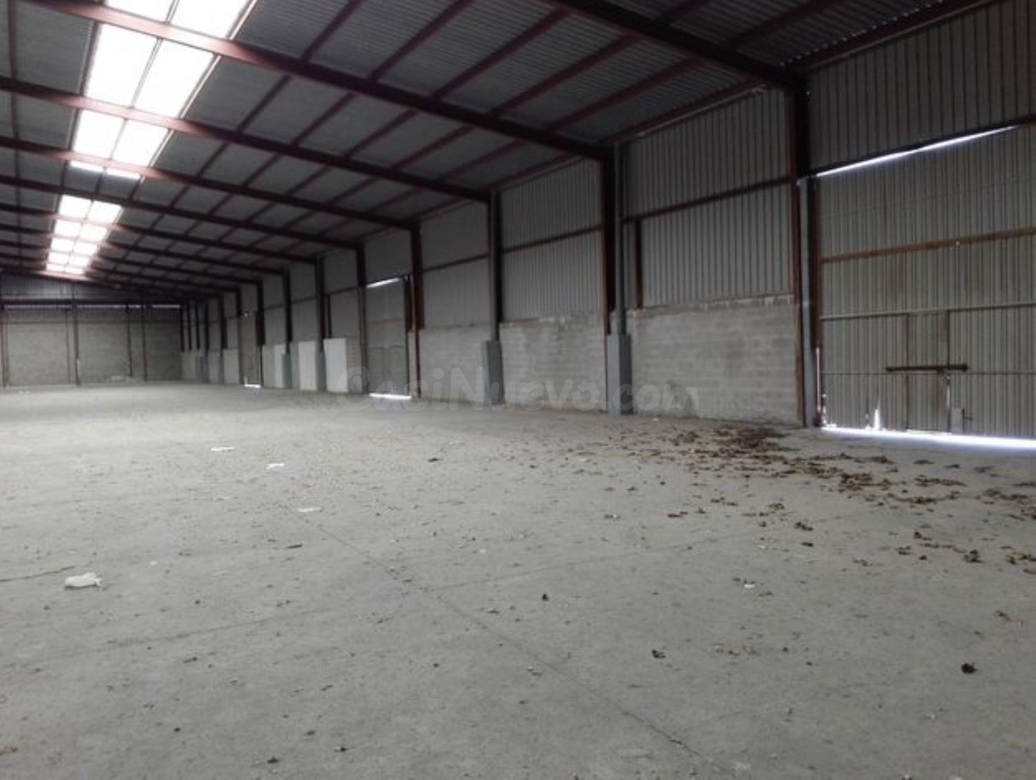 Local comercial 4500m² en venta - Vila-real - foto 2