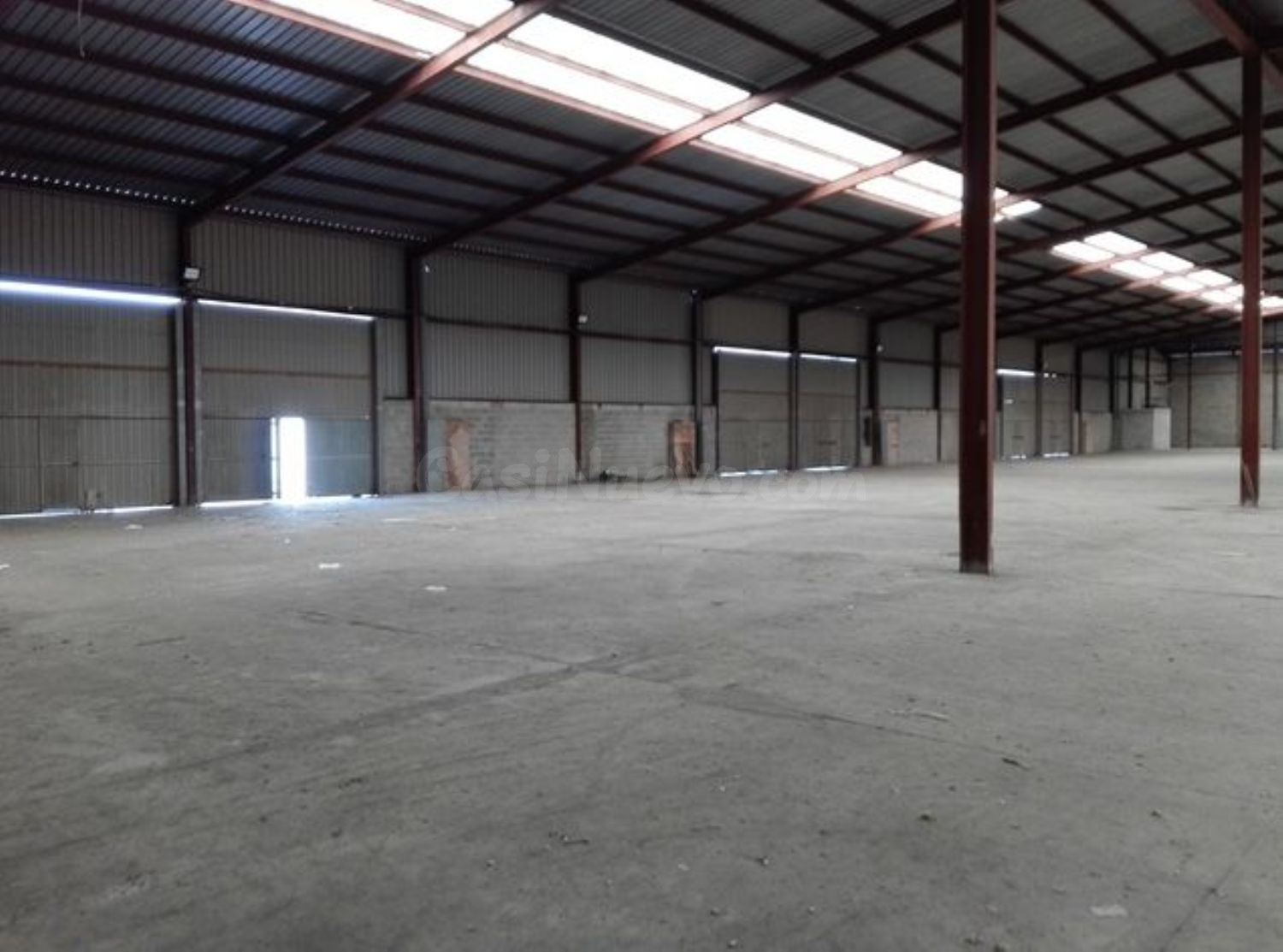 Local comercial 4500m² en venta - Vila-real - foto 4