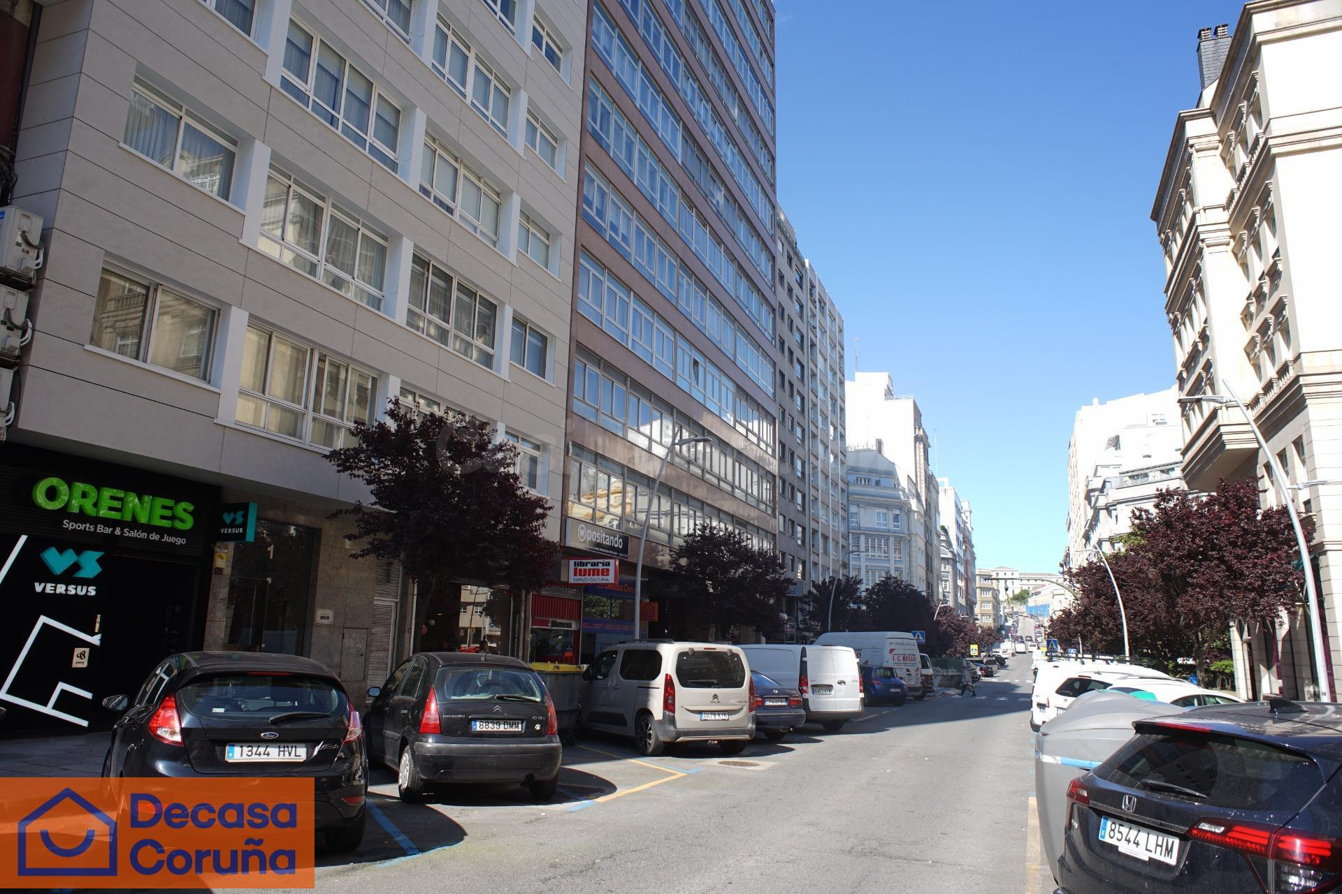 OPORTUNIDAD Vivienda de 4 dormitorios en Fernando Macias, Riazor