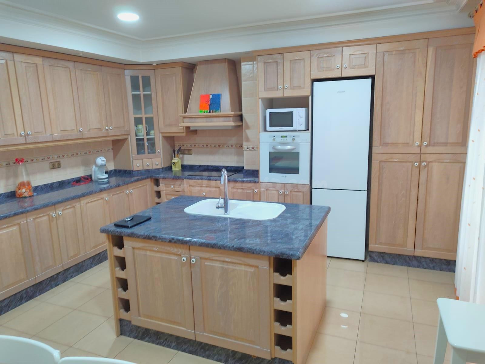Casa 3 habitaciones 380m² en venta - San Bartolomé - foto 2