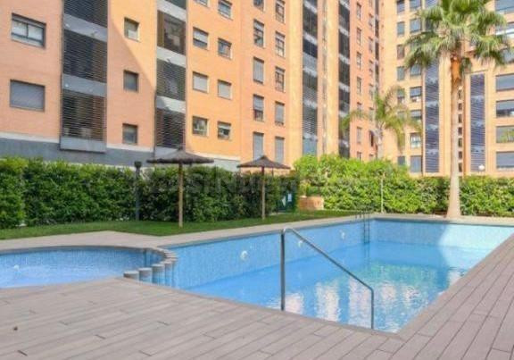 Piso 3 habitaciones 147m² en alquiler - Ciutat de les Arts i - foto 2