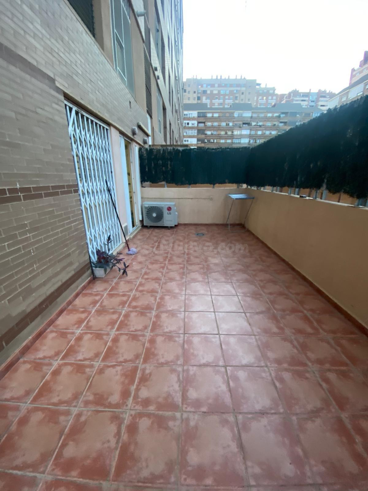 Piso 2 habitaciones 85m² en alquiler - Ciutat de les Arts i  - foto 2