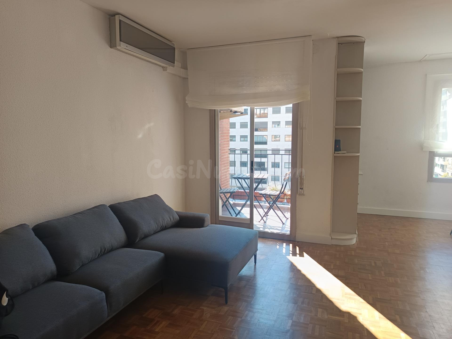 Piso 3 habitaciones 95m² en alquiler - Exposició - foto 4