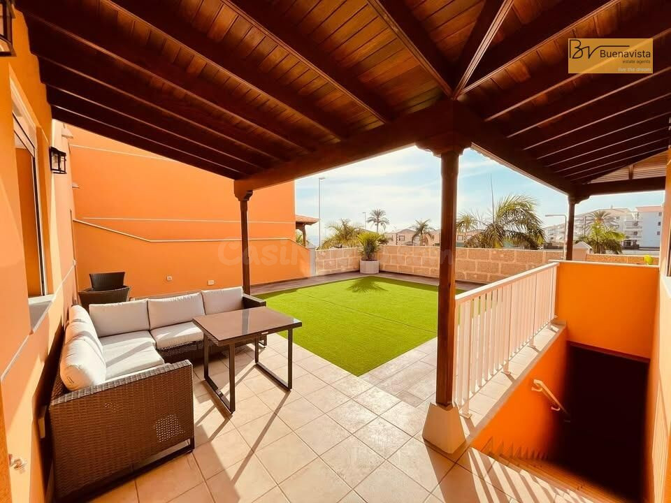 Casa Tipo Dúplex 4 habitaciones 245m² en venta - Los Cristia - foto 2