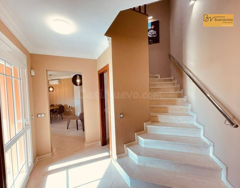 Casa Tipo Dúplex 4 habitaciones 245m² en venta - Los Cristia - foto 4