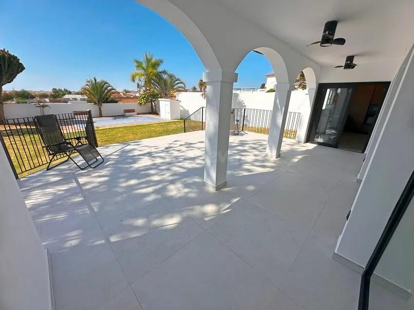 Villa 5 habitaciones 307m² en venta - Campo de Mijas - foto 4