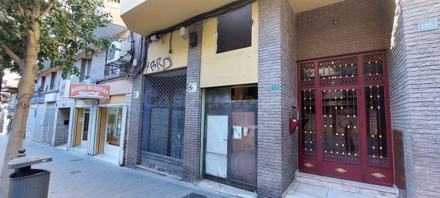 Local comercial 113m² en venta - Campoamor