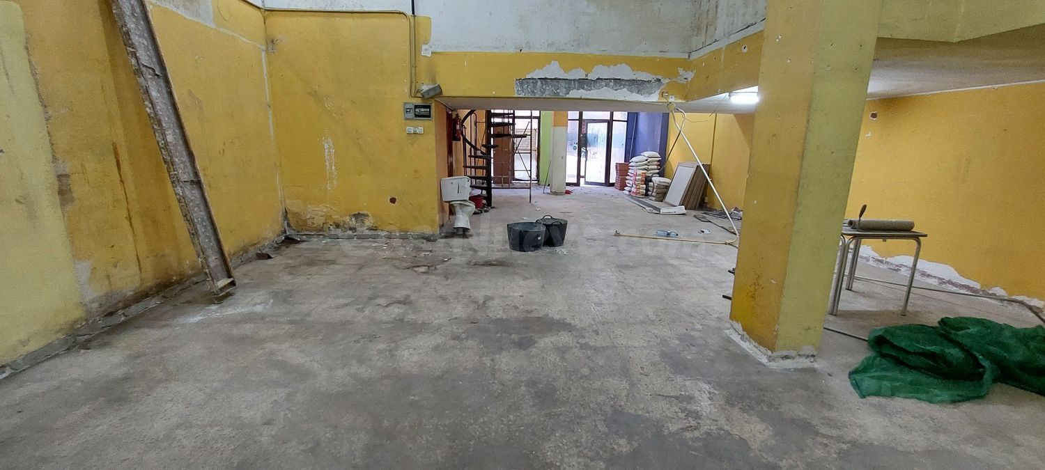 Local comercial 113m² en venta - Campoamor - foto 2