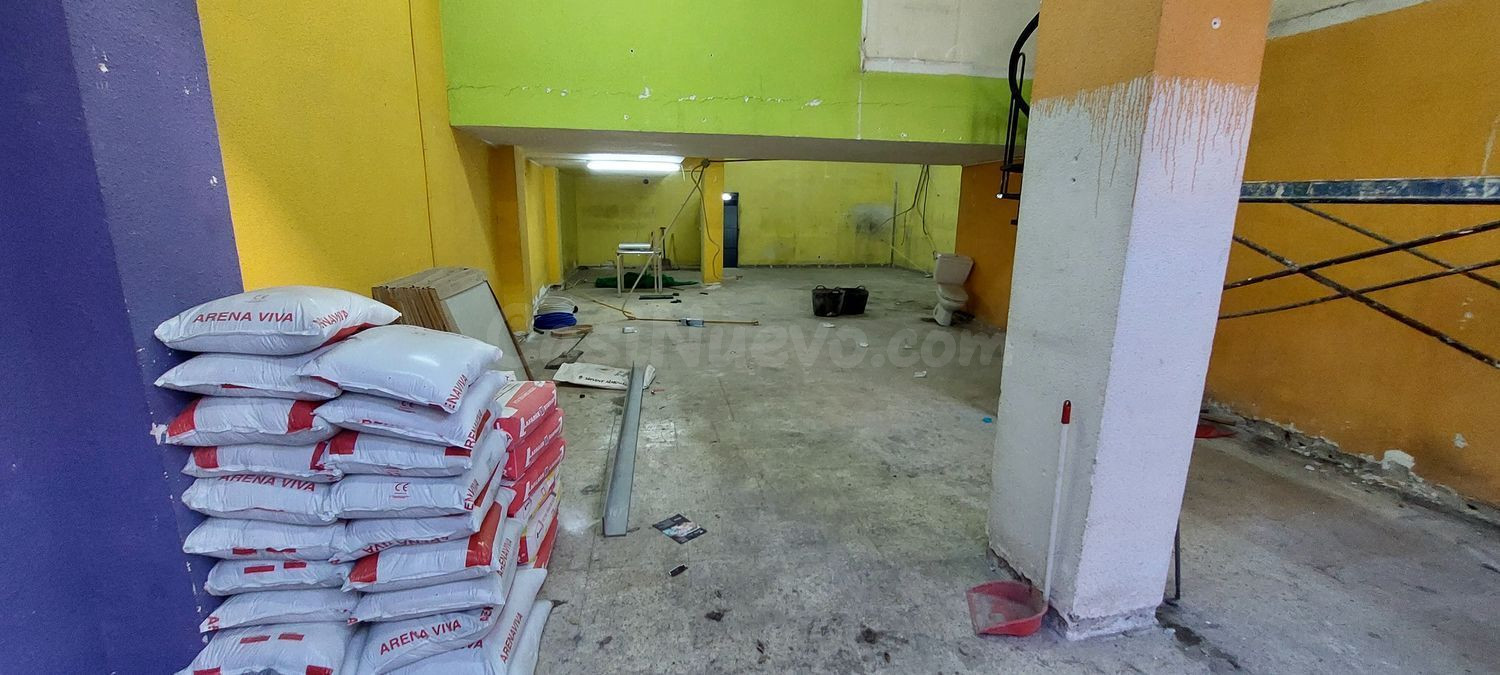 Local comercial 113m² en venta - Campoamor - foto 4