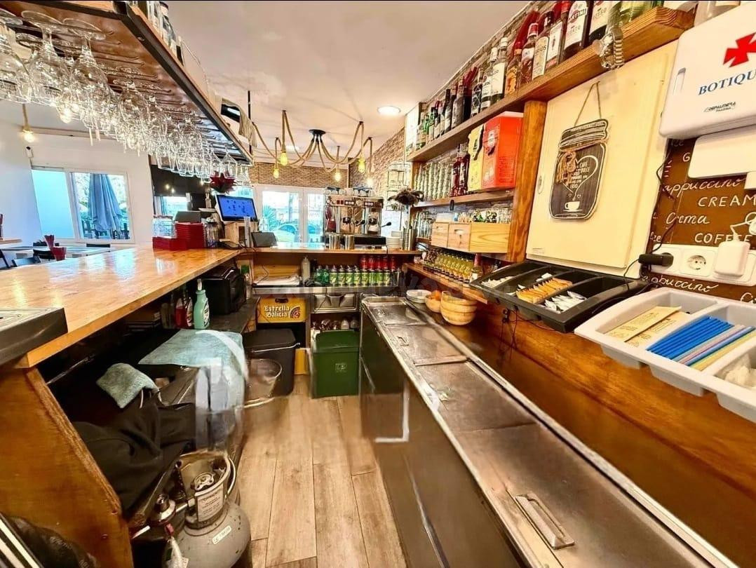Local comercial 100m² en alquiler - Can Pastilla - foto 3