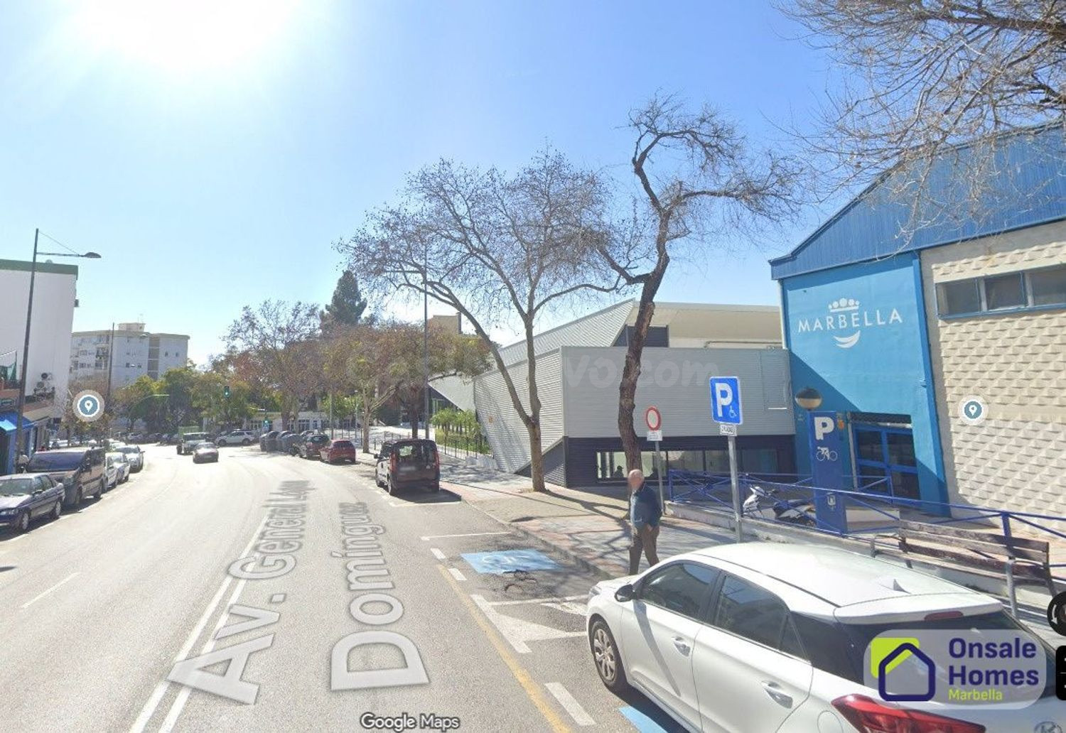 Local comercial 680m² en venta - Núcleo Urbano - foto 2