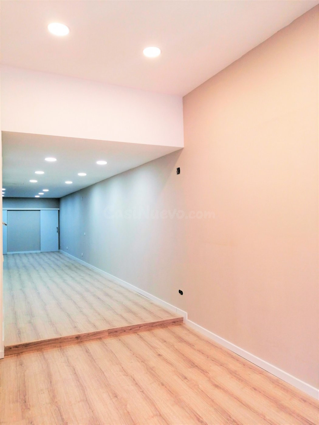 Local comercial 80m² en alquiler - RECTORAT - foto 3