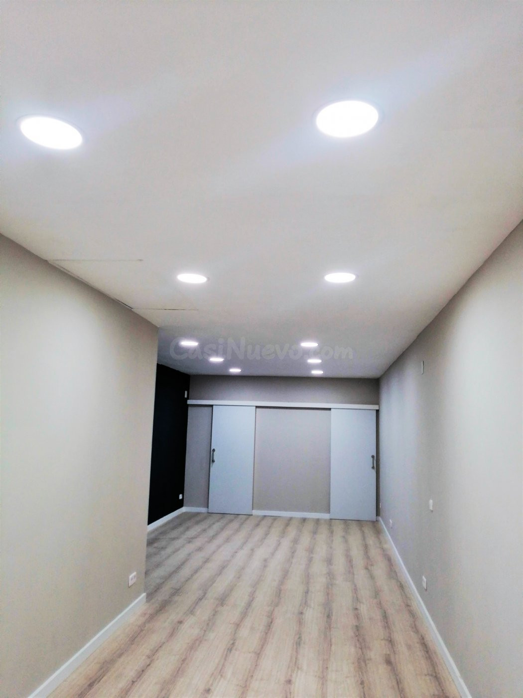Local comercial 80m² en alquiler - RECTORAT - foto 4