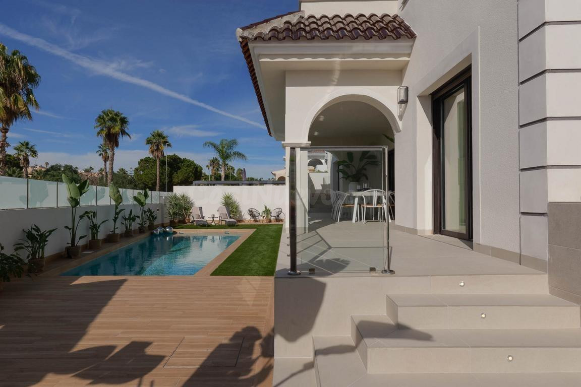 Villa de diseño independiente con piscina privada – Doña Pep - foto 3