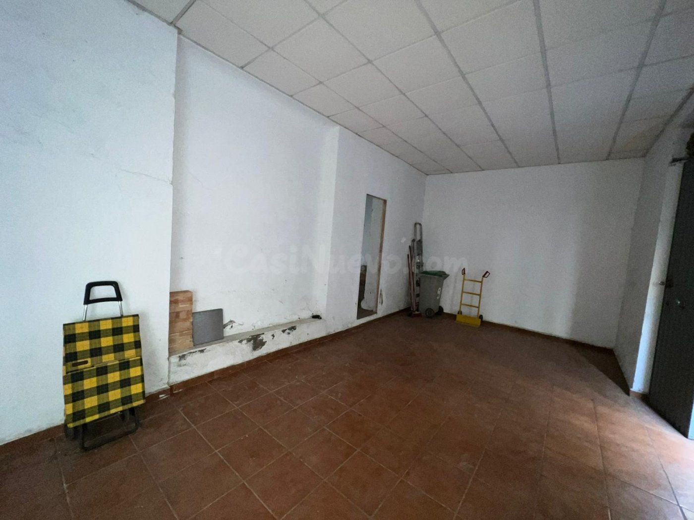 Local comercial 60m² en alquiler - Acera Del Darro