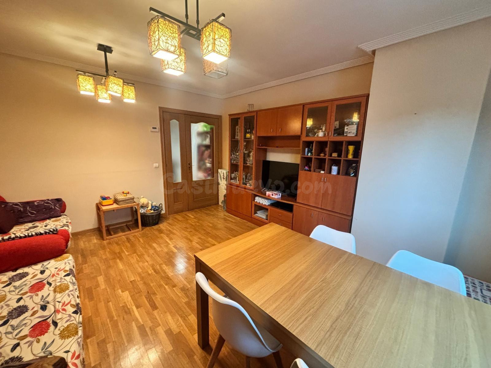 Piso 2 habitaciones 95m² en venta - Trubia - foto 3
