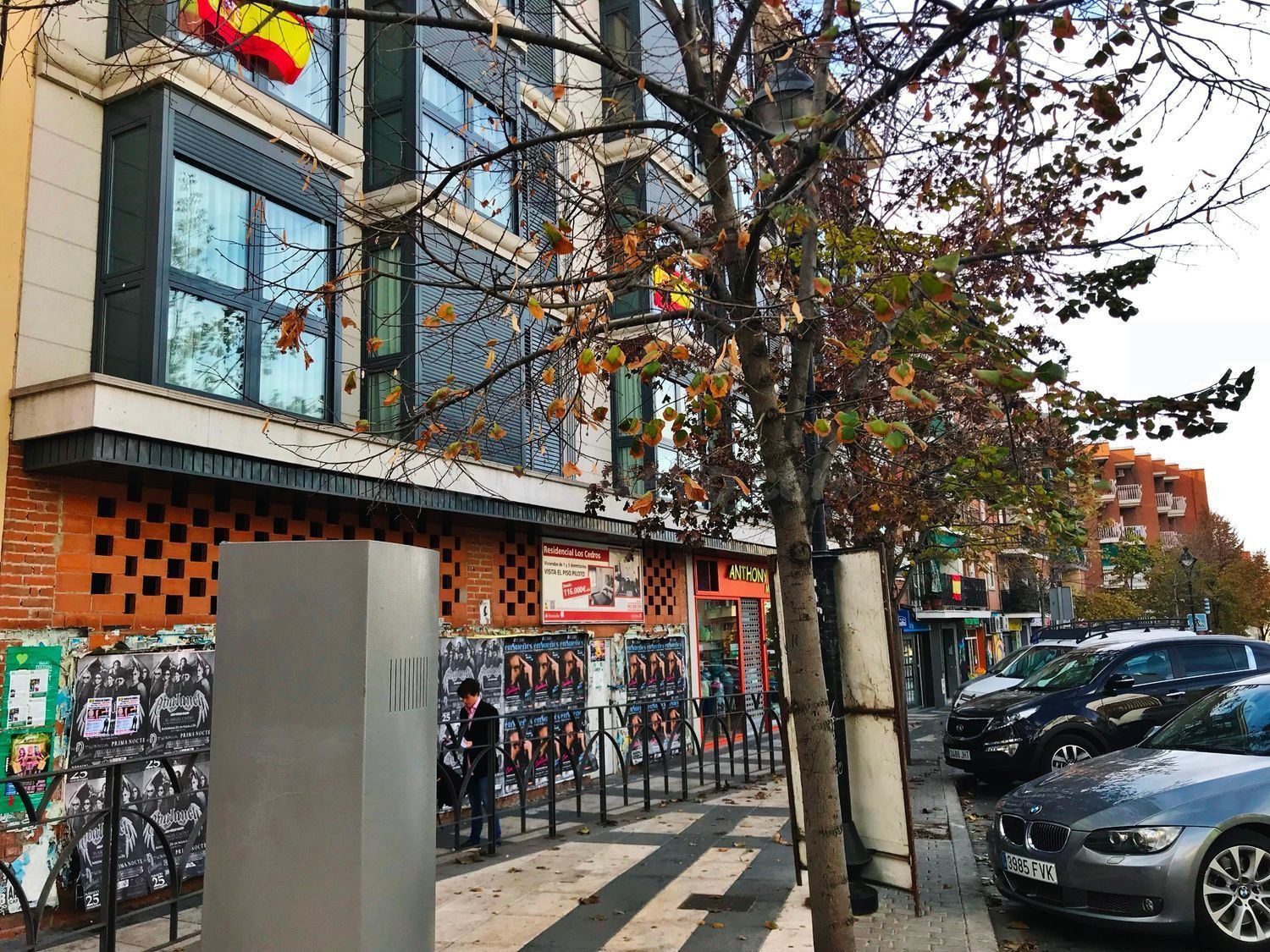 Local comercial 100m² en venta - - ZONA CENTRO - - foto 5