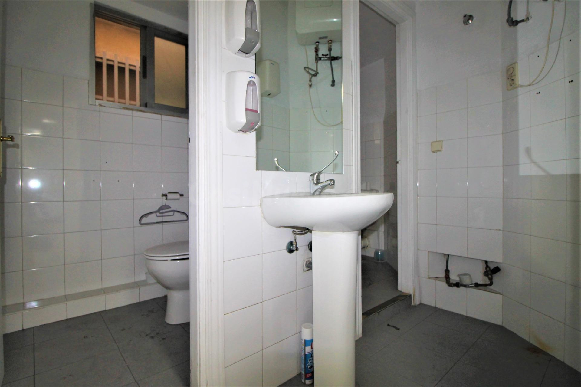 Local comercial 552m² en venta - La Latina - foto 3